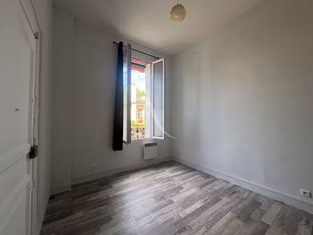 studio t1 a louer vide 14.45m² joinville le pont