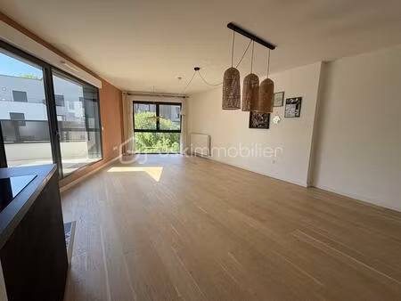 appartement de 85 m² à bordeaux