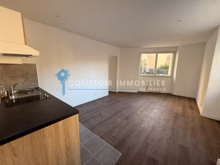 07 - vals les bains - appartement t2 dans immeuble renove