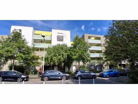 appartement t2 de 51 m2 avec garage fermé - quartier st joseph de porterie