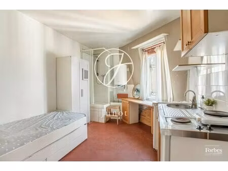 paris 17e - pierre demours - chambre de service - 11 45m² carrez -