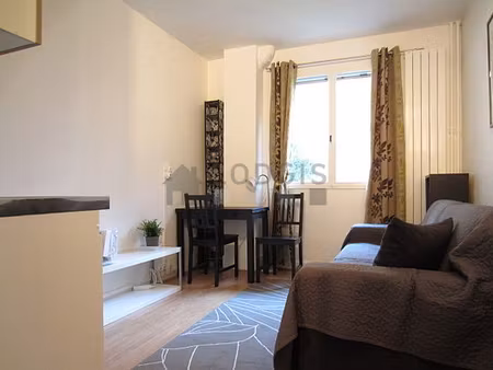 studio meublé avec ascenseur et concierge