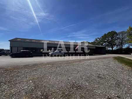 local commercial magny le désert 6675 m2 - réf o15147