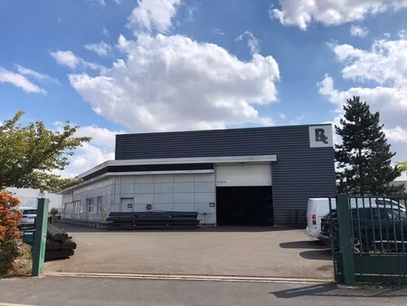 location local d’activités reims 51100 686m²
