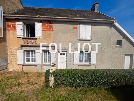 maison à vendre à castilly - 5 pièces  97 m²