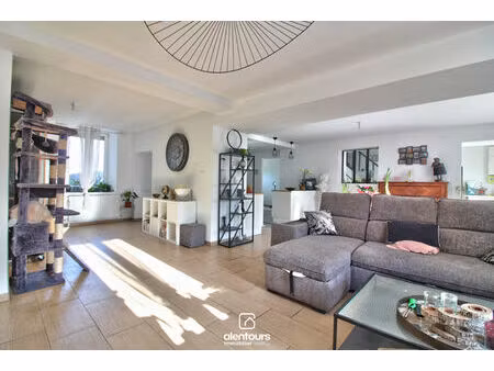 maison 160 m² / 6 pièces
