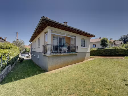 maiche - proche centre - maison sur sol