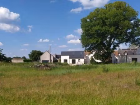jolie maison à vendre à truyes (37)