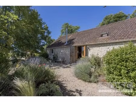 belle maison en pierre avec piscine et grand terrain à 20 minutes de gaillac