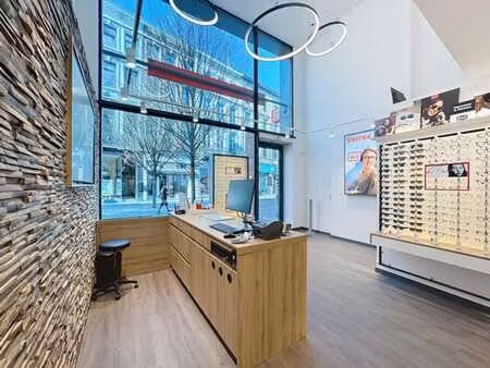 verviers - immeuble commercial contemporain  déjà loué