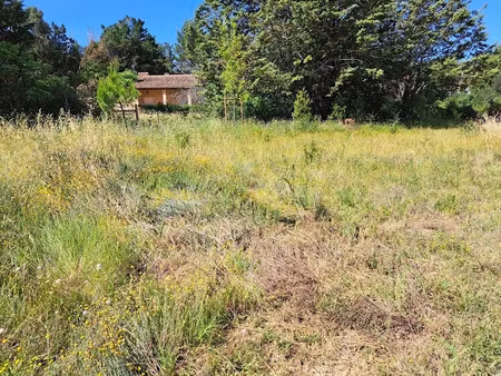 vente terrain 480 m² à peynier (13790)  282 000 €