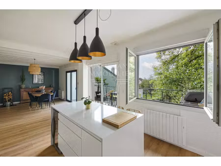 maison de luxe à vendre dans le quartier mont valérien