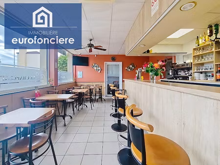 vente locaux professionnels 113 m² à la chapelle-saint-luc (10600)  243 000 €