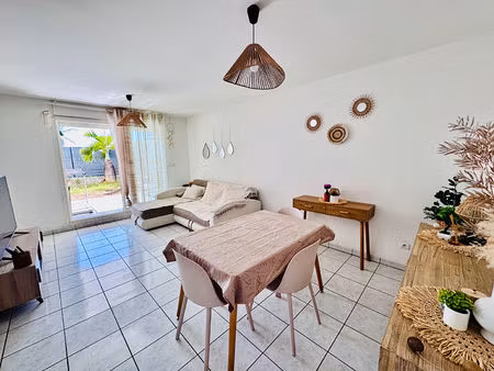 saint denis - appartement t3 avec jardin.