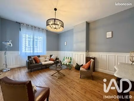 maison 4 pièces 180 m²
