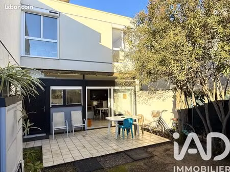 villa 3 pièces 53 m²