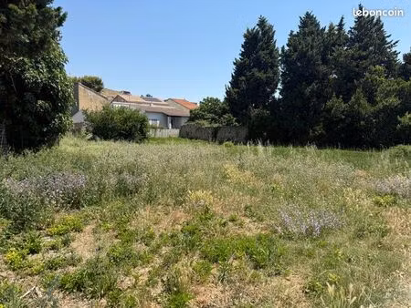 terrain à vendre