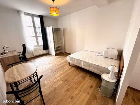 studio 1 pièce 24 m²