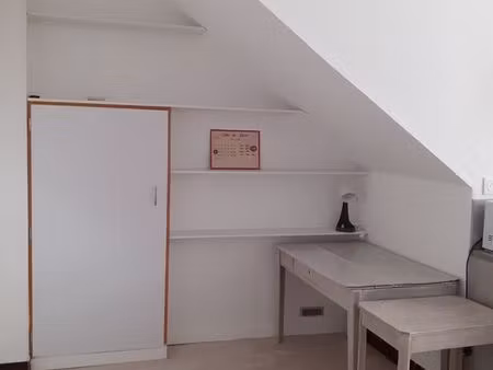 loue studio meuble f1 bis (34 m2) à bourges centre ville