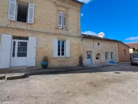 maison 4 pièces 120 m²