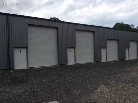 box / local de stockage 90m2 - bâtiment isolé