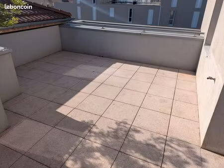 3 pièces - 58m² - isle d'abeau 38080 - quartier triforium