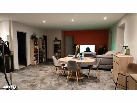 location appartement 95 m2 saugues 43170
