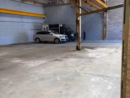 location en local industrielle à gorcy