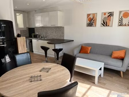 location 2 chambres dans maison jardin campus 2