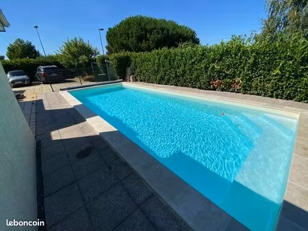 maison avec piscine