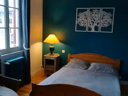 chambre meublée