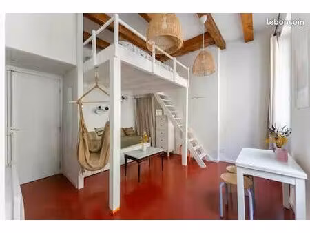 studio à louer 23m2  vieux-port