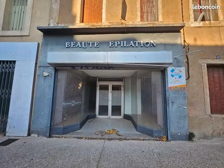 local commercial à louer