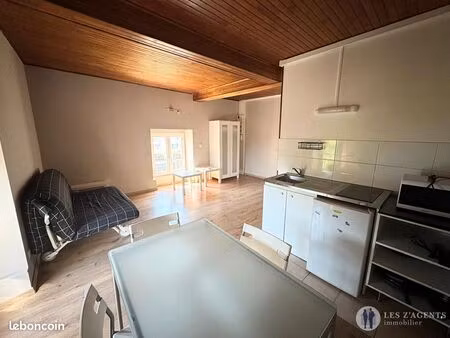 studio 1 pièce 26 m²