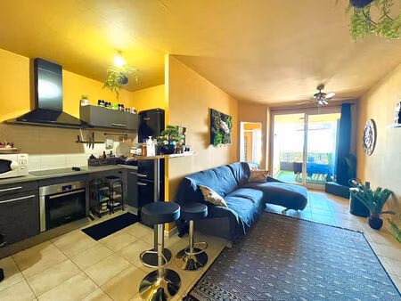 à louer ! appartement t2 meublé avec vue mer exceptionnelle ! la possession