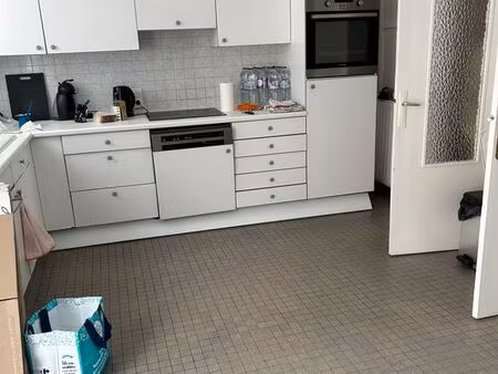 t3 de 100m2 à lille prox gare + metro