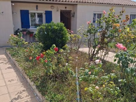 loue chambre meublée saintes