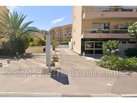 location parking 16.8 m² à cagnes-sur-mer (06800)  145 €