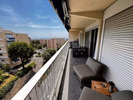 nice ouest corniche fleurie avec 15m² de terrasse