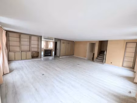 vente maison 6 pièces 258 m² à sainte-marie-aux-mines (68160)  225 000 €