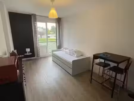 location meublée appartement 1 pièce 20.79 m² à lons (64140)  420 €