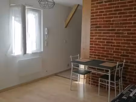 location meublée appartement 2 pièces 33 m² à sainte-savine (10300)  505 €