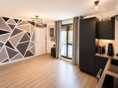 location appartement 2 pièces 33 m² à bondy (93140)