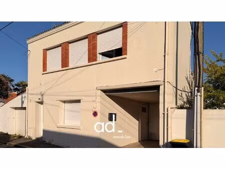 immeuble à vendre la rochelle