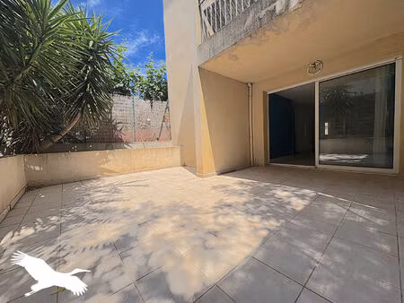 à vendre - t3 avec terrasses - 1er étage - sud-ouest - 13010 - la capelette