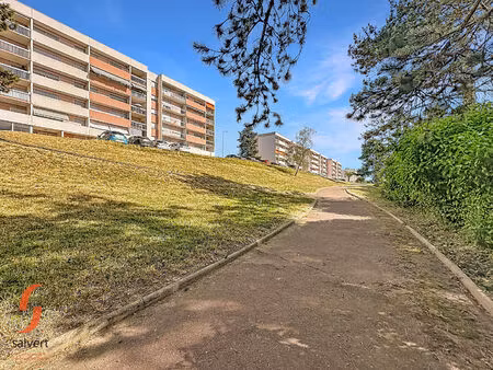 appartement 3 chambres  ascenseur  balcon