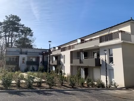 parempuyre res bbc t2 avec terrasse et parking