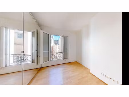 exclusivite guy hoquet paris 1 pièce(s) 22 27 m2