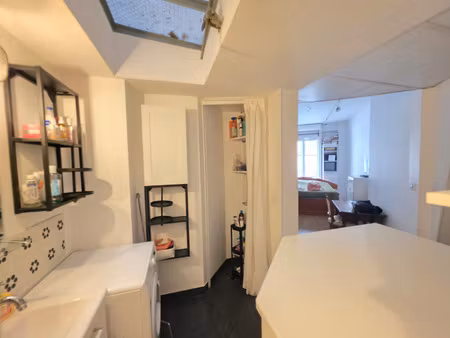 boutique et logement