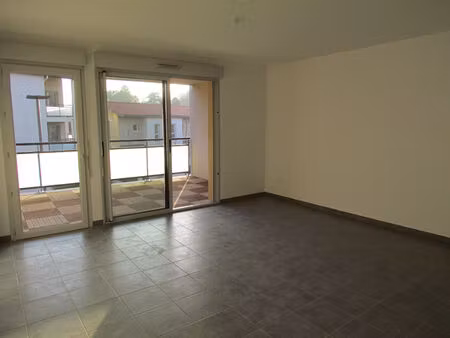 appartement saint-genis-laval 4 pièce(s) 81.23 m2